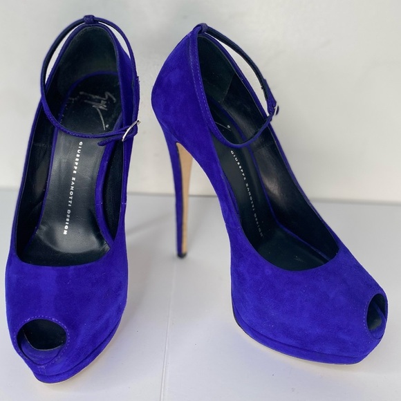 Giuseppe Zanotti Violet Designer Luxury Suede Peep-Toe Platform Pump Heels - Picture 4 of 11